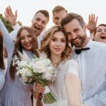 Comment bien s’habiller quand on est invité à un mariage
