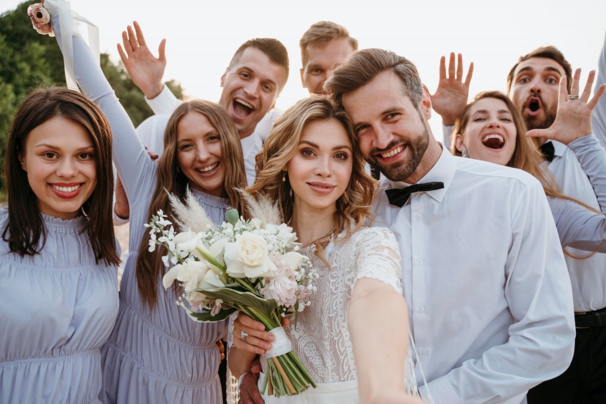 Comment bien s’habiller quand on est invité à un mariage